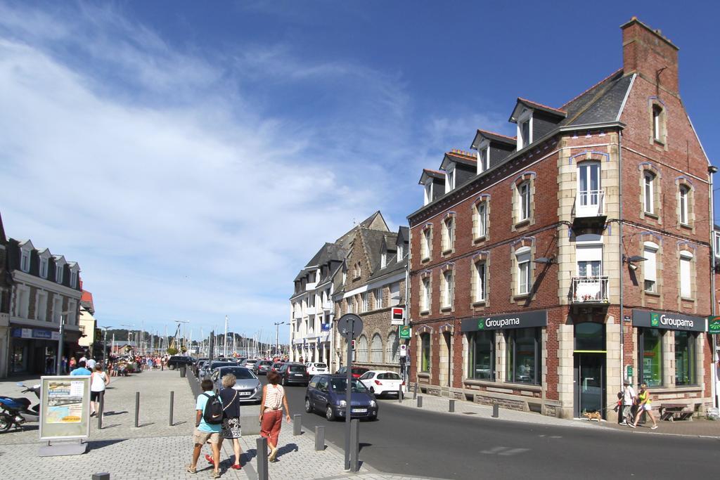 Gites Du Port Пампол Екстериор снимка